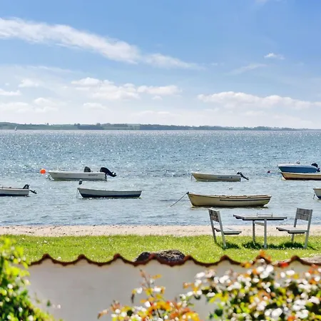 Prázdninový dům Michel - 25m From The Sea By Interhome
