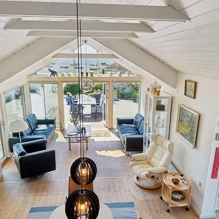 Michel - 25m From The Sea By Interhome Nyaraló *