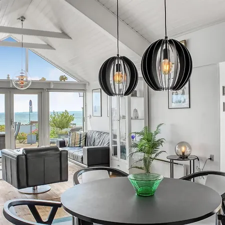 Michel - 25m From The Sea By Interhome Nyaraló *