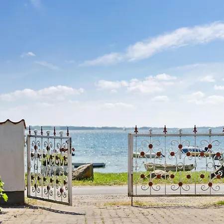 Сasa de vacaciones Michel - 25m From The Sea By Interhome *
