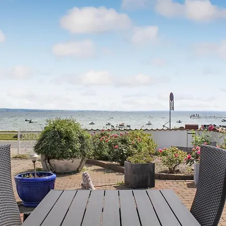 Michel - 25m From The Sea By Interhome * Rønde