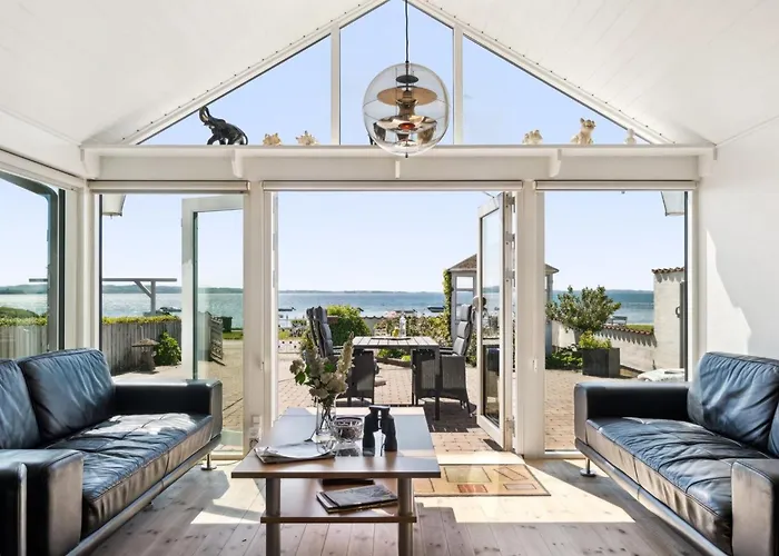 Holiday home Michel - 25m From The Sea By Interhome *